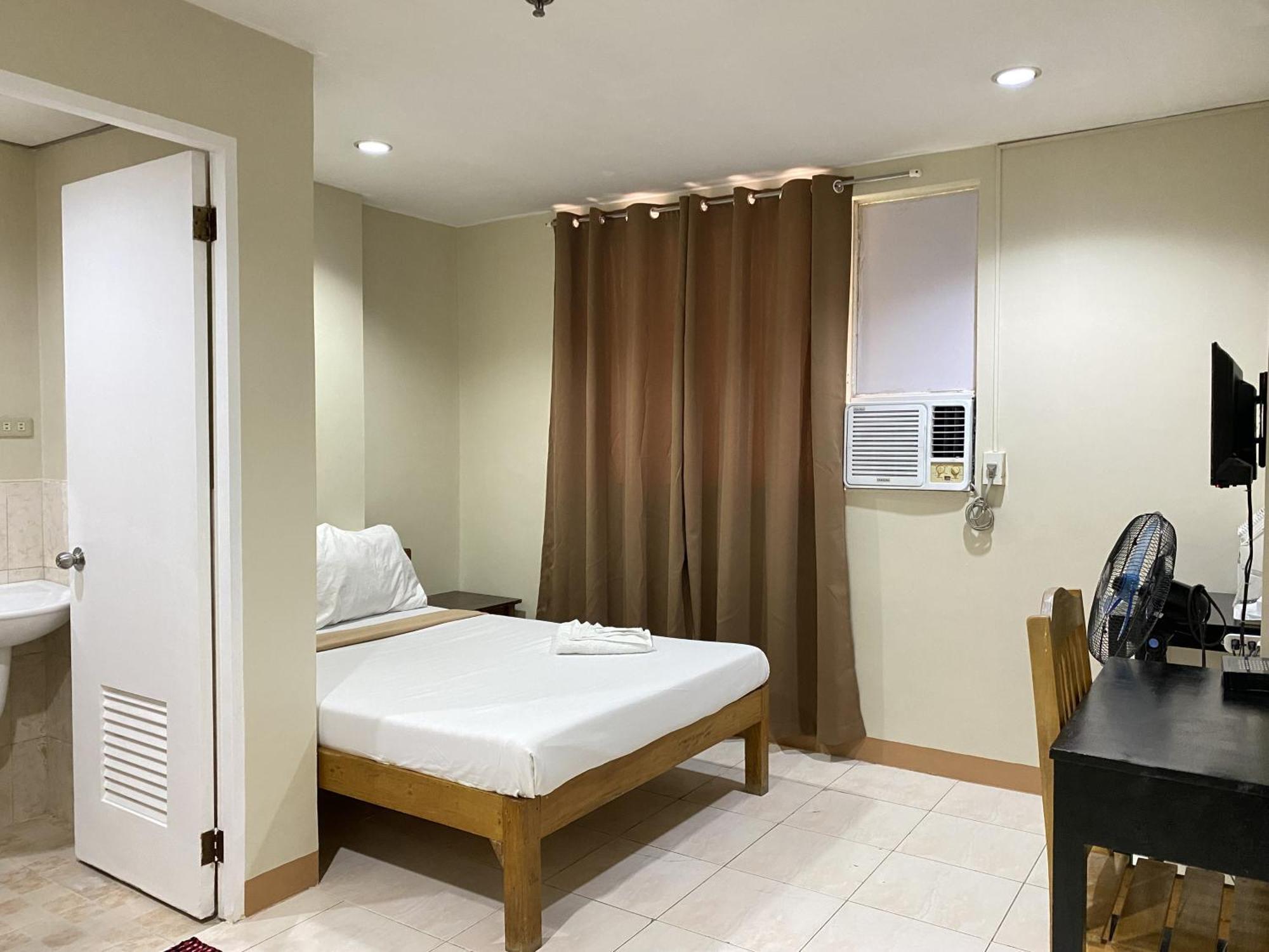 Lylie Hotel Себу Экстерьер фото
