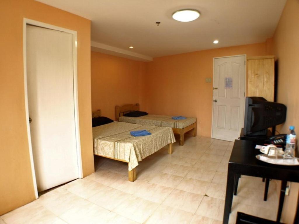Lylie Hotel Себу Экстерьер фото