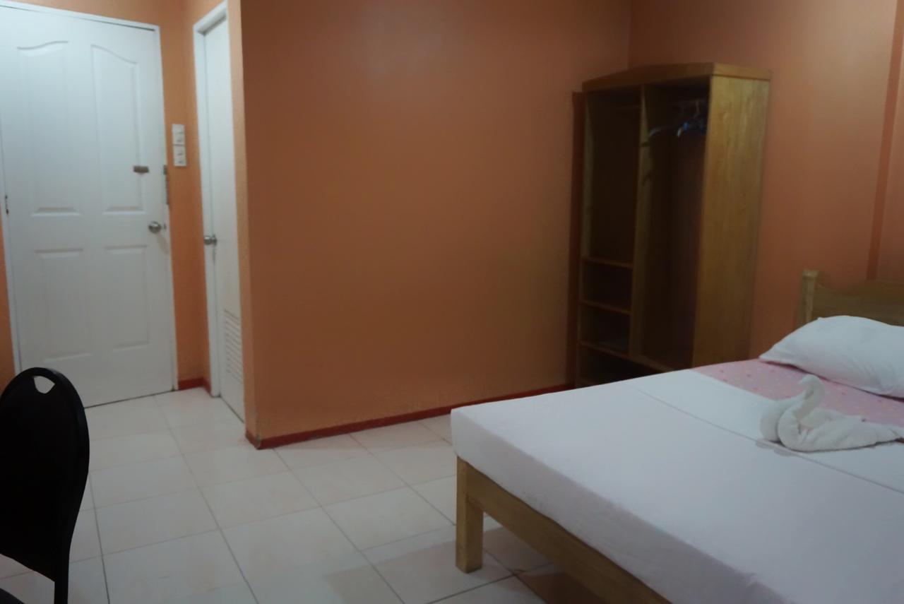 Lylie Hotel Себу Экстерьер фото